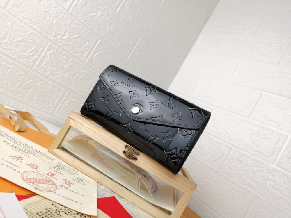 Louis Vuitton Sarah Wallet Monogram Vernis Leather Black - Picture 3 of 7